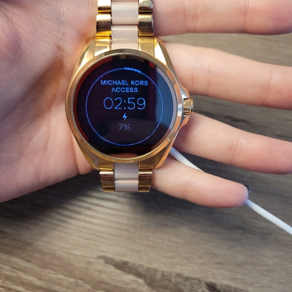 Michael Kors Smart Watch - Picture 6 of 6